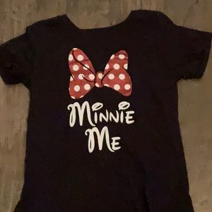 Minnie Mouse shirt color black Disney